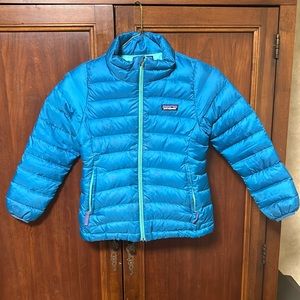 Patagonia teal size small 7-8 lightweight down jacket